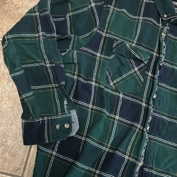 Canada Weathergear Flannel Button Up - Picture 3 of 7
